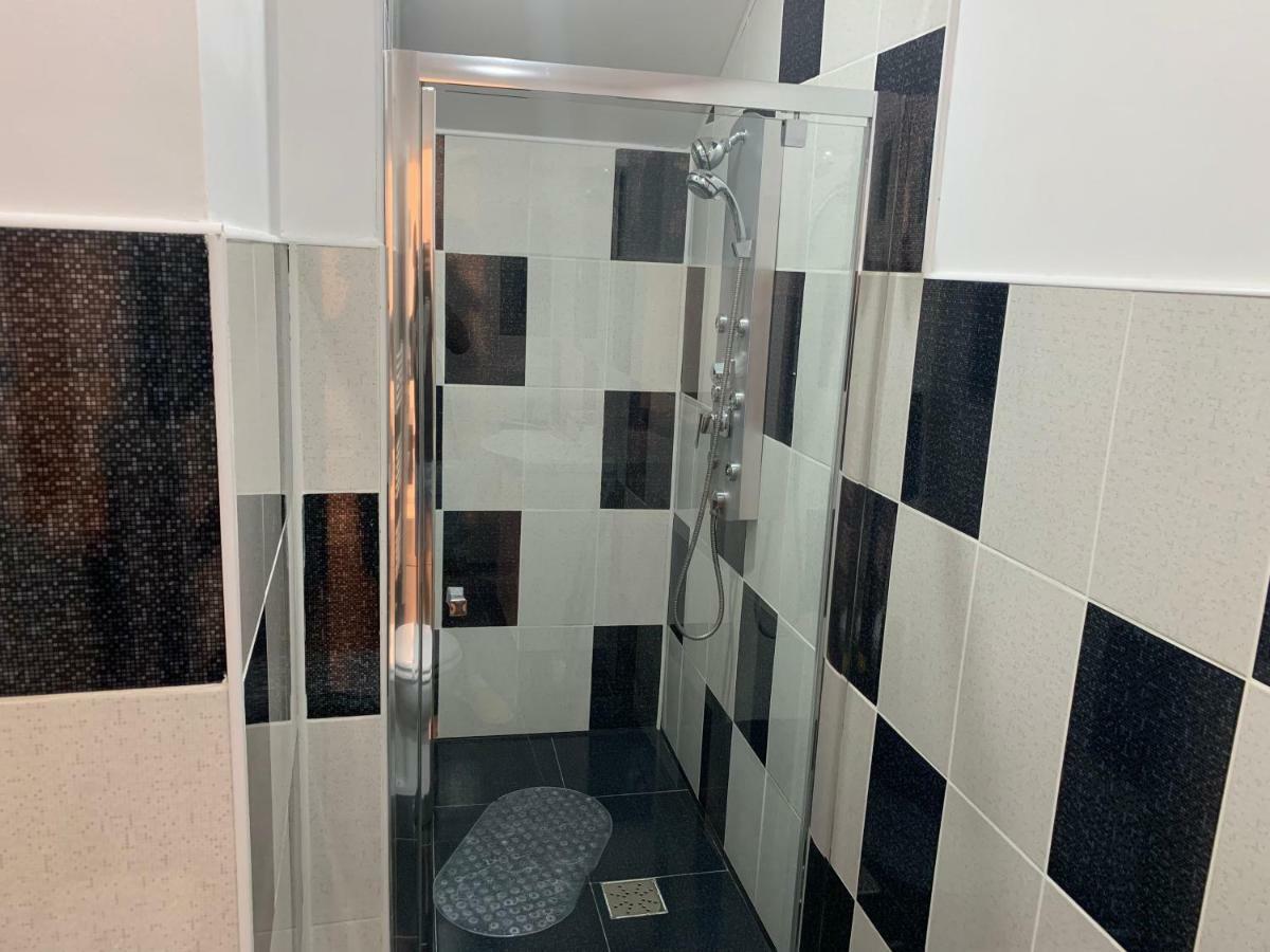 Luxury Accommodation Republicii Μπρασόβ Εξωτερικό φωτογραφία